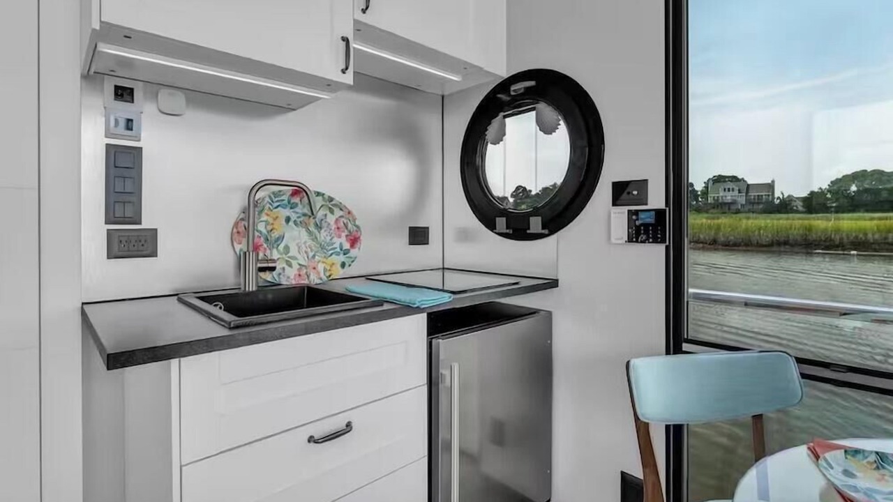 Photo of Kitchen in East Greenwich