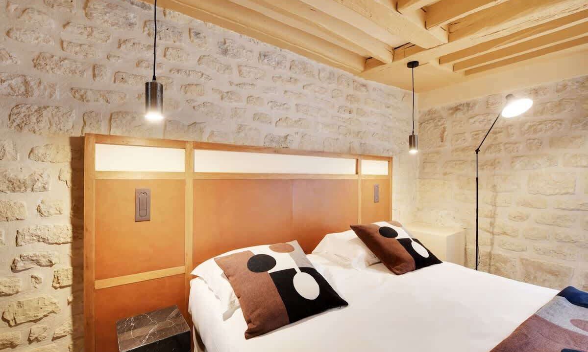 Photo of Bedroom in Notre-Dame-des-Champs