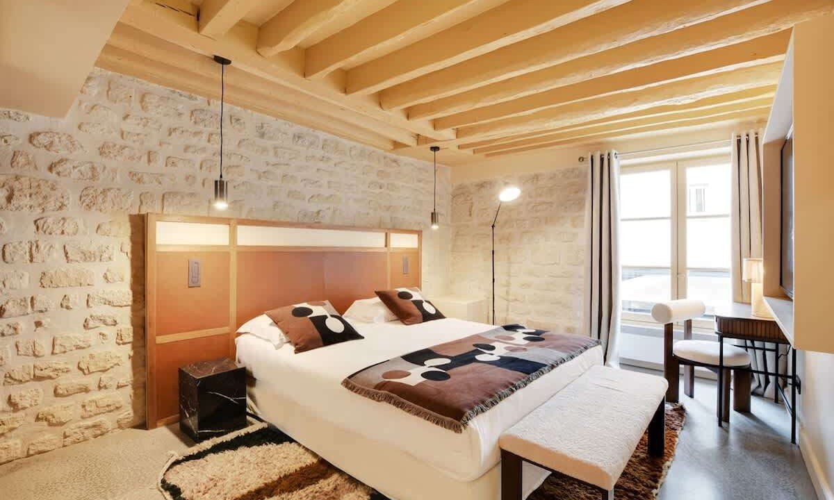 Photo of Bedroom in Notre-Dame-des-Champs