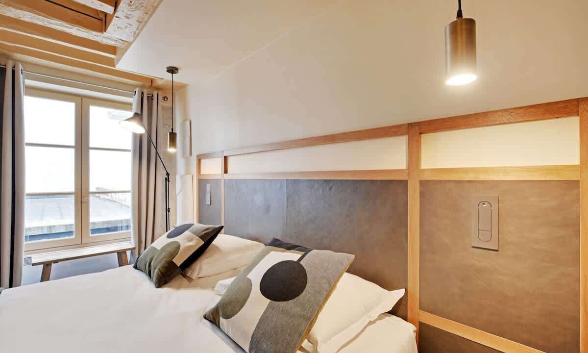 Photo of Bedroom in Notre-Dame-des-Champs