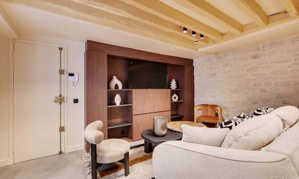 Photo of Livingroom in Notre-Dame-des-Champs