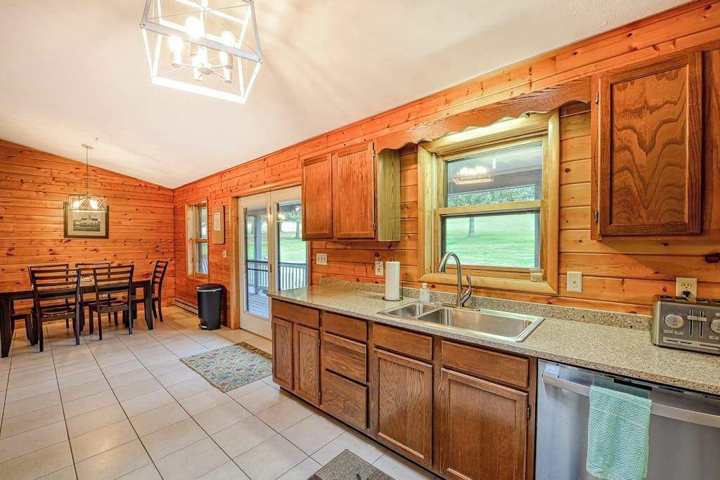 Photo of Kitchen in McHenry