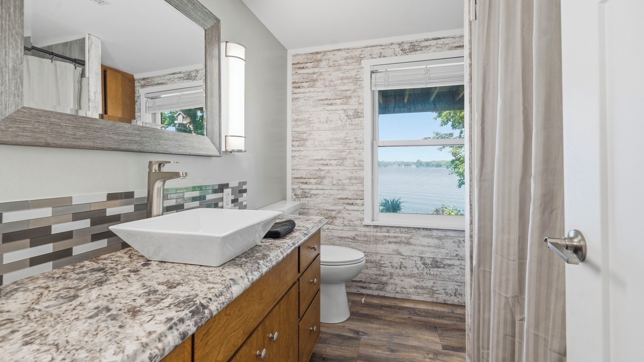 Photo of Bathroom in Alexandria