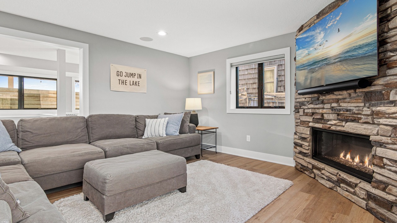 Photo of Livingroom in Shoreview