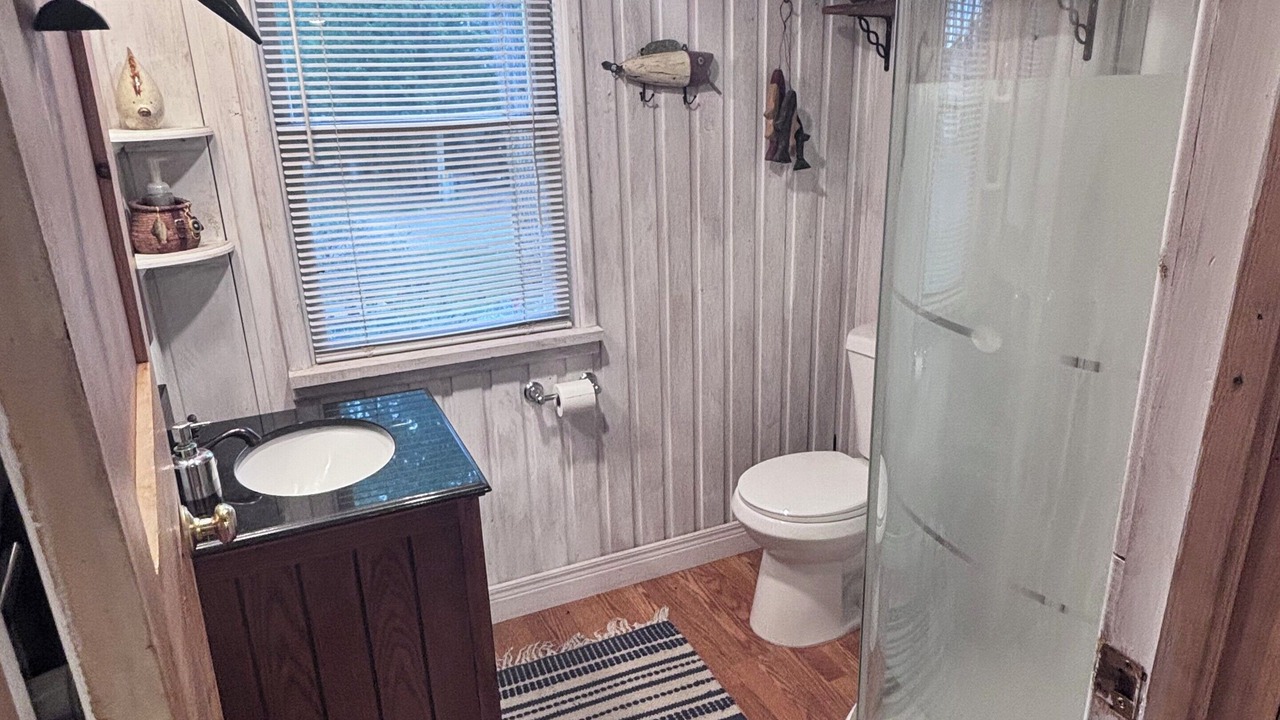 Photo of Bathroom in Osage