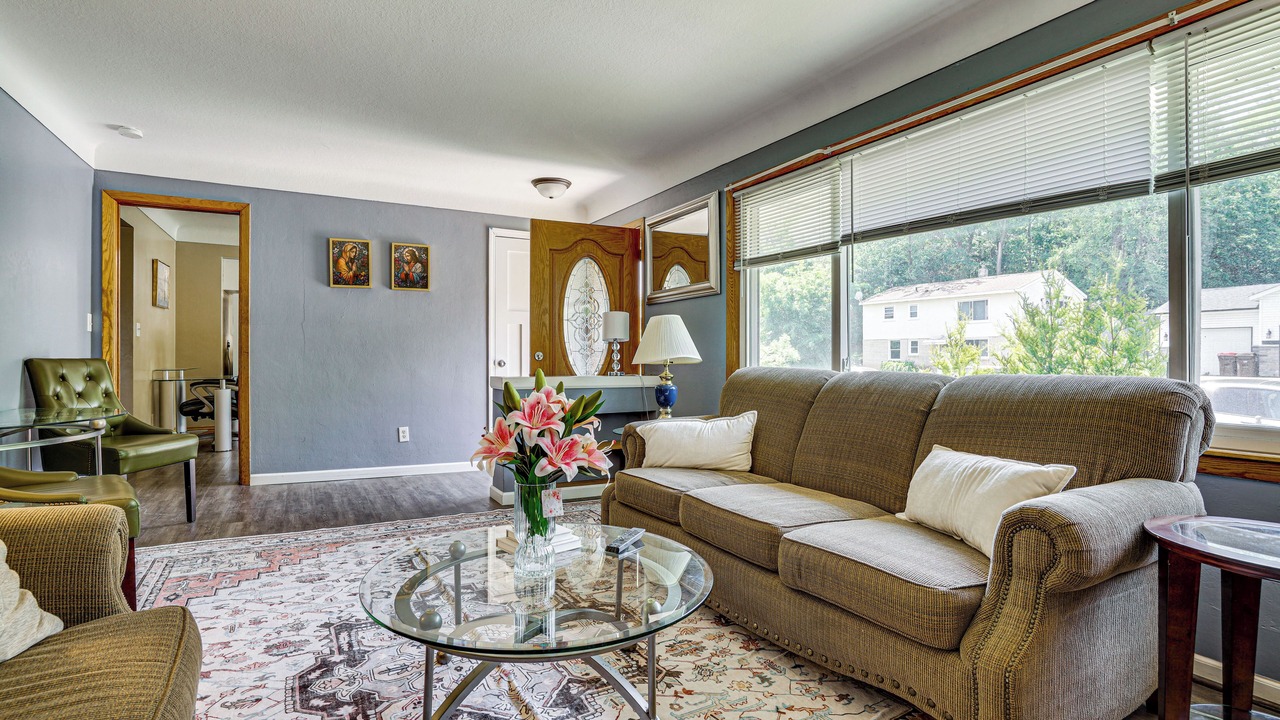Photo of Livingroom in South St. Paul