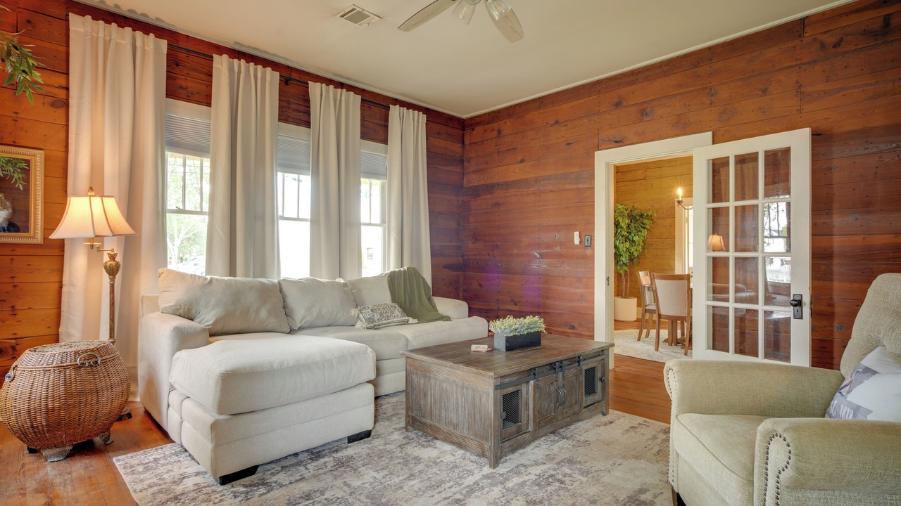Photo of Livingroom in Breaux Bridge