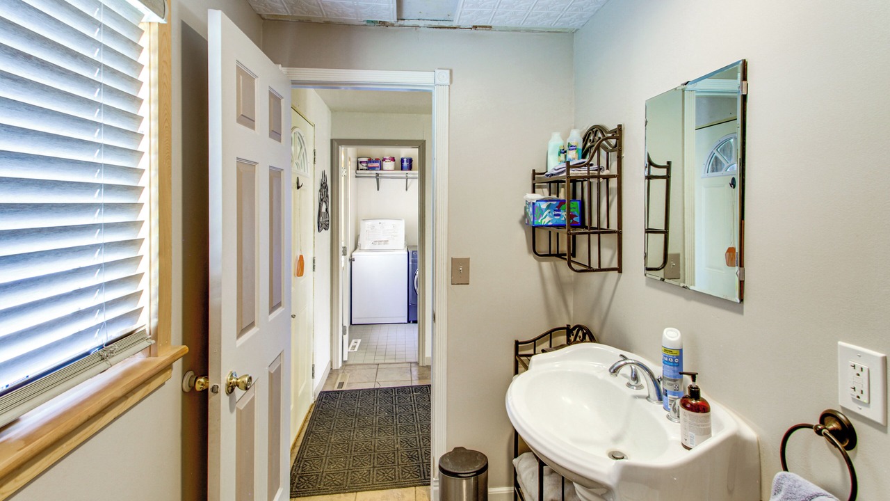Photo of Bathroom in Puposky