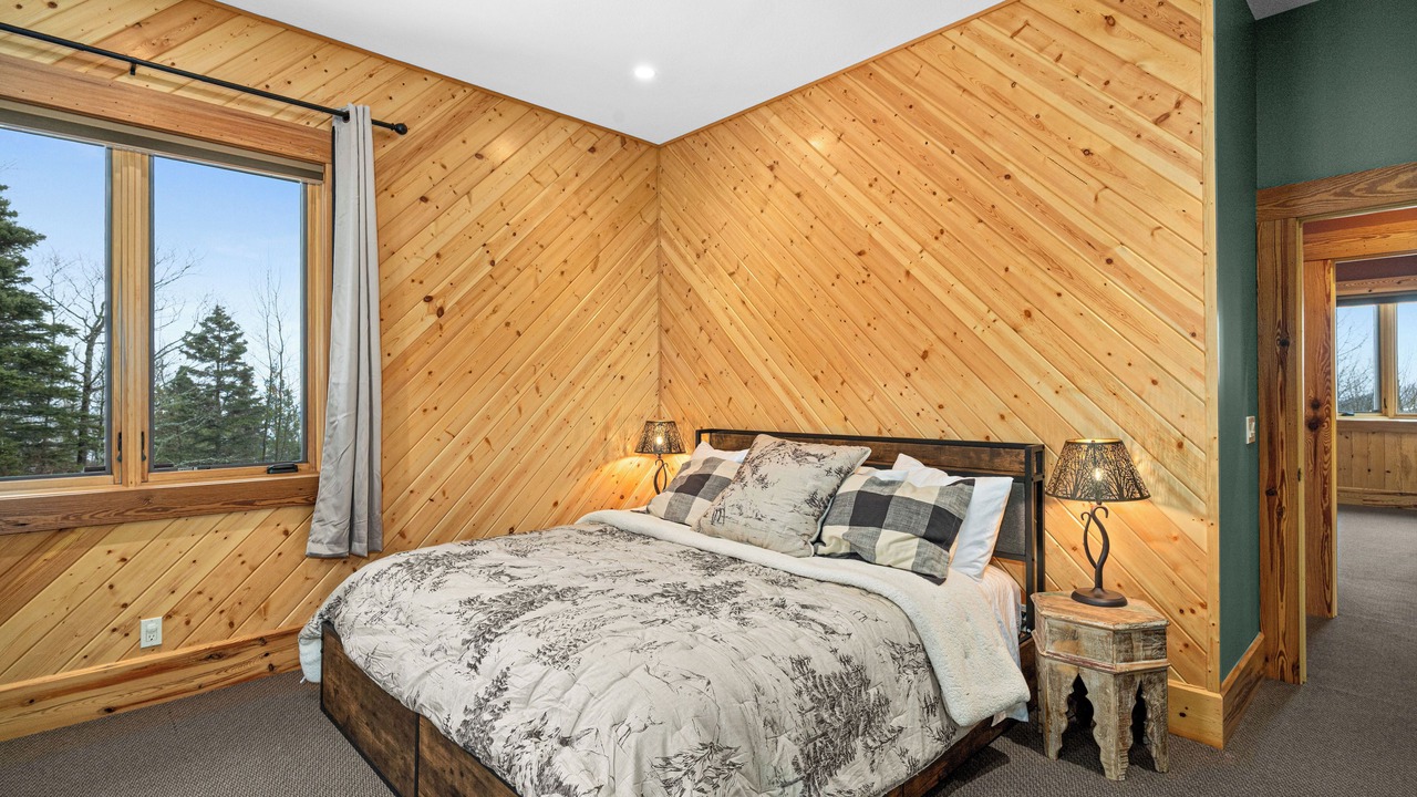 Photo of Bedroom in Lutsen