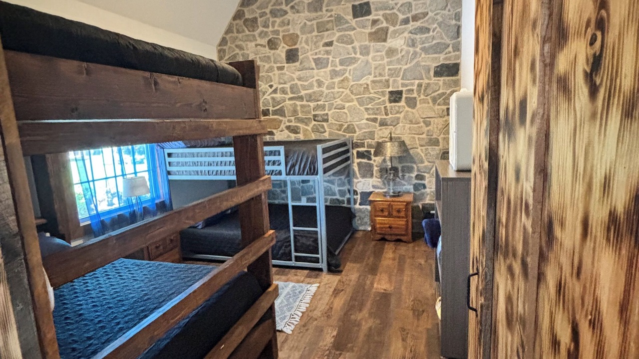 Photo of Bedroom in Smyrna