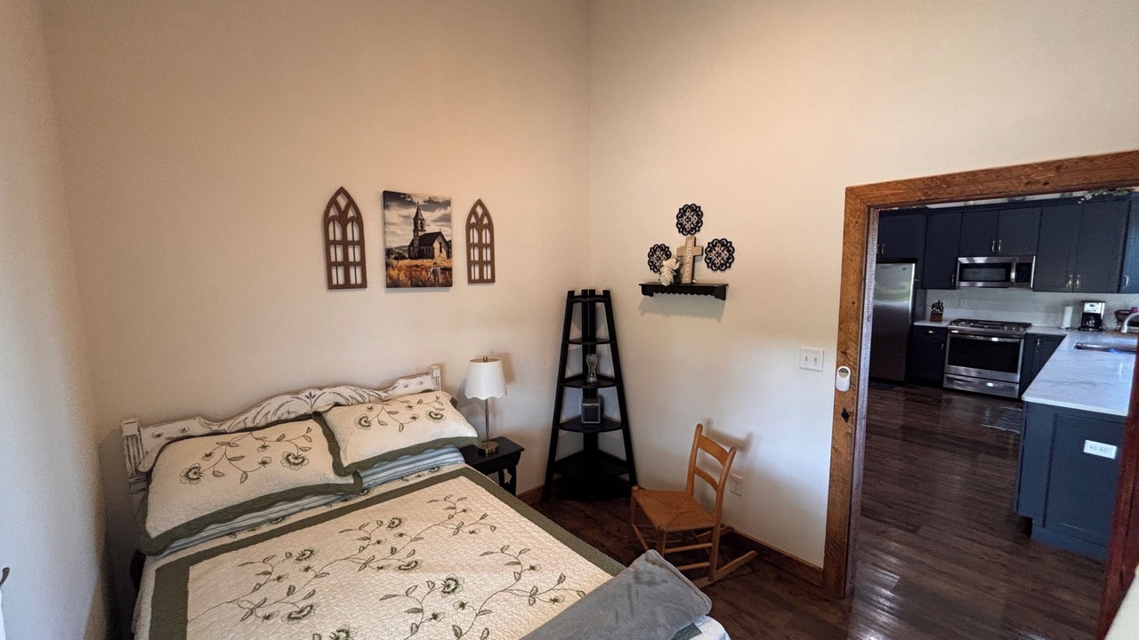 Photo of Bedroom in Smyrna