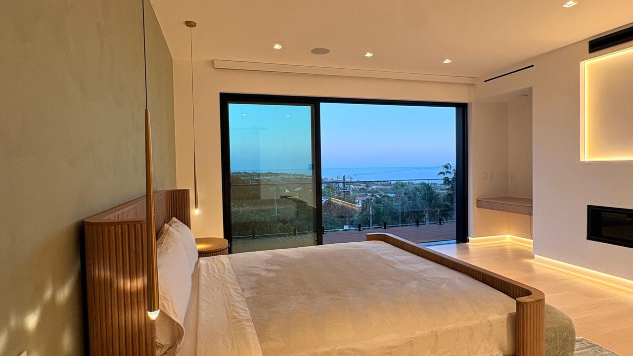 Photo of Bedroom in Western Malibu