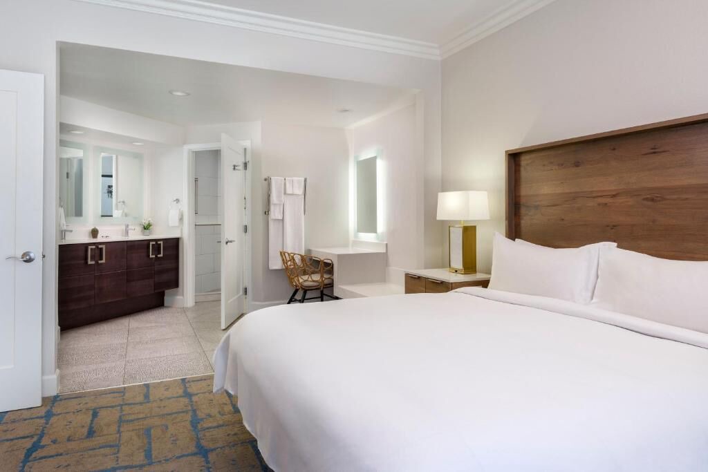 Photo of Bedroom in Newport Coast