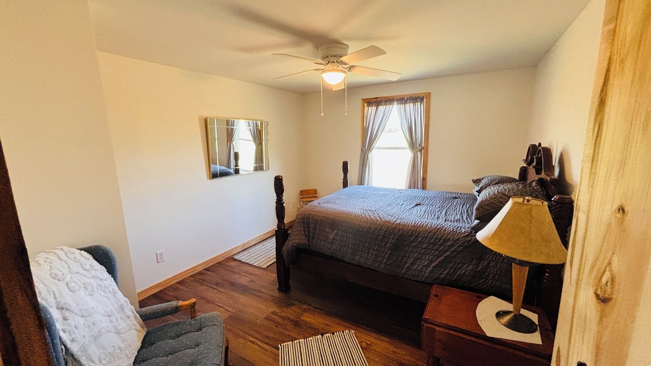 Photo of Bedroom in Smyrna