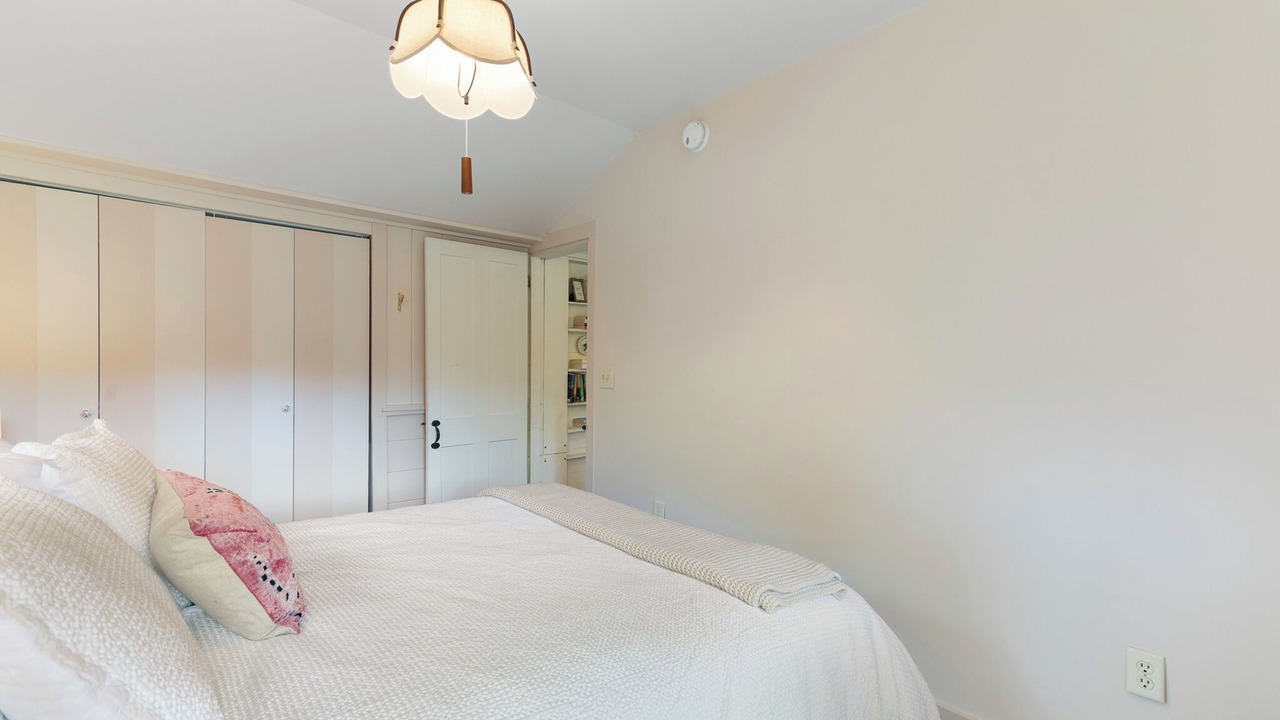 Photo of Bedroom in West Chesterfield