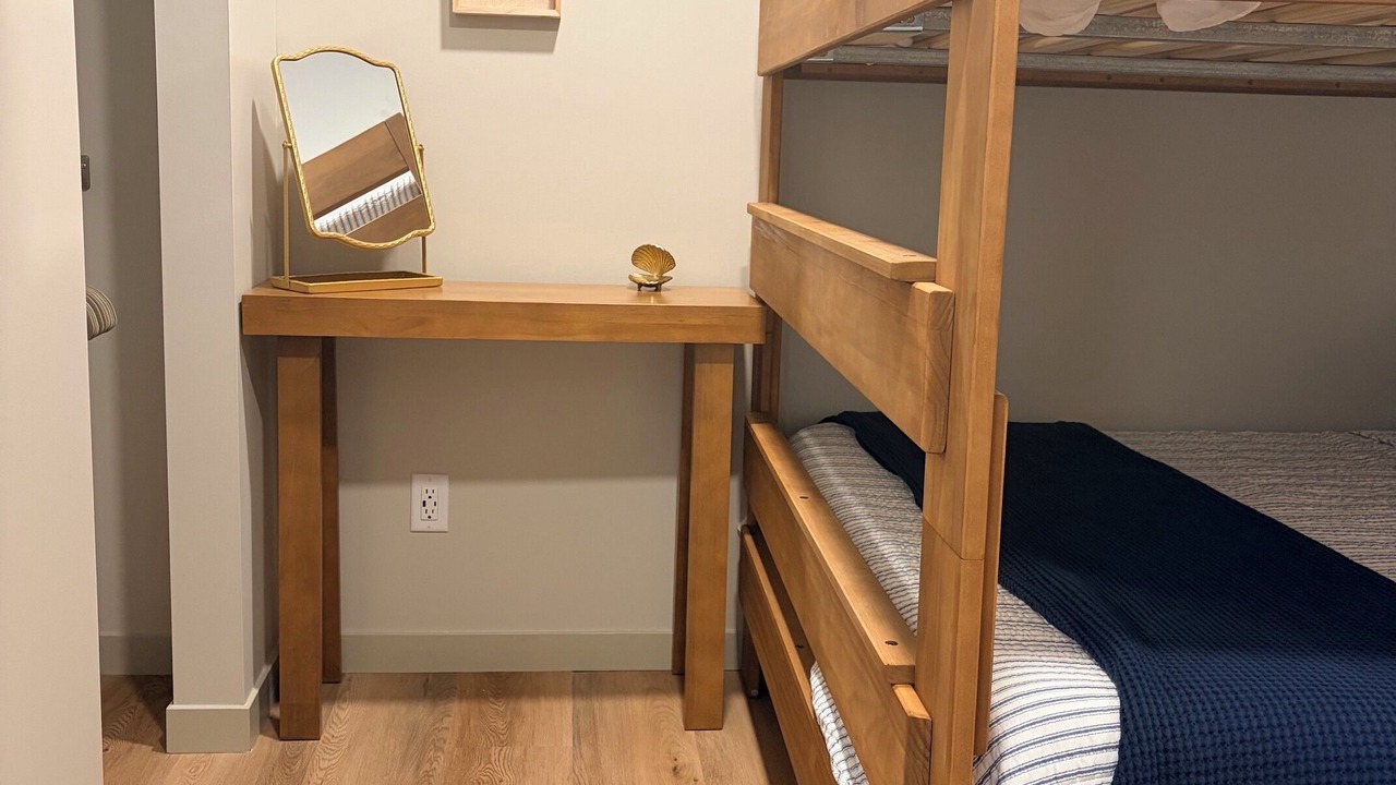 Photo of Bedroom in Breezy Point