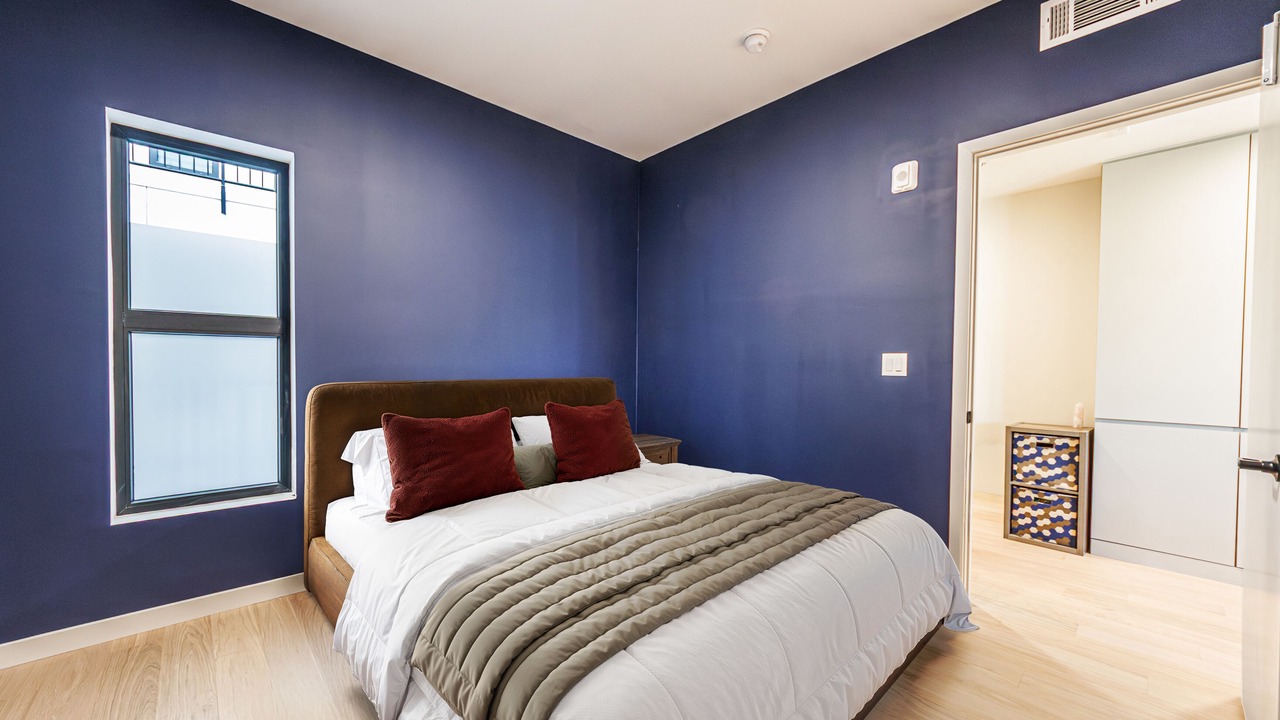 Photo of Bedroom in Koreatown