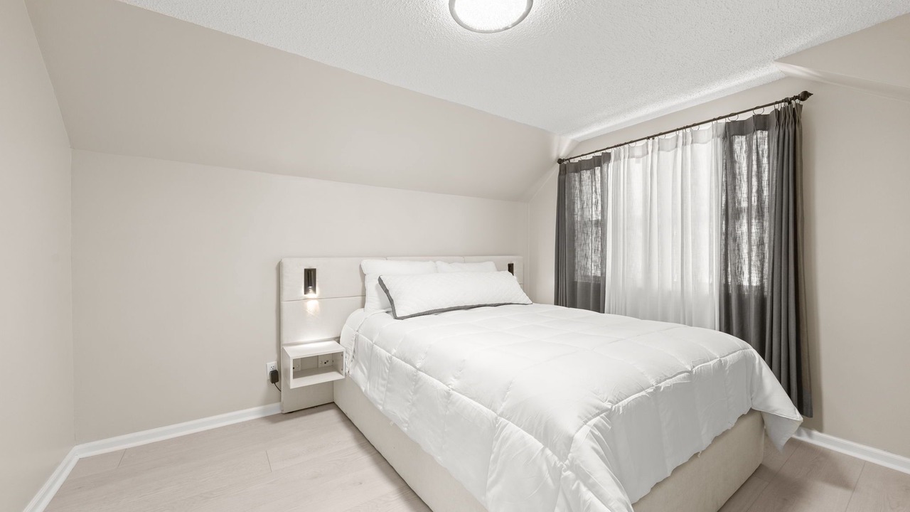 Photo of Bedroom in Roseville