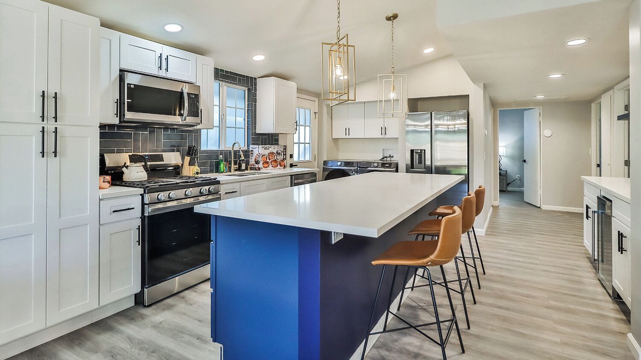 Photo of Kitchen in Canoga Park
