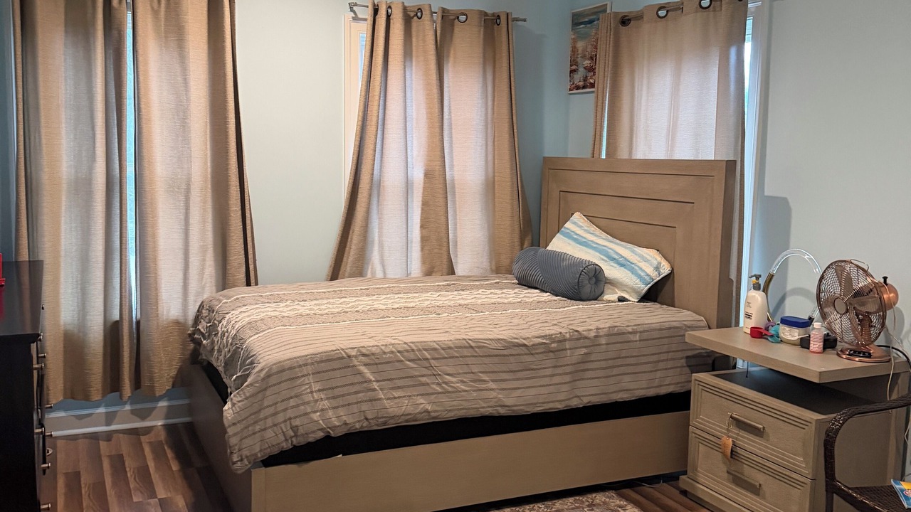 Photo of Bedroom in Woodmore