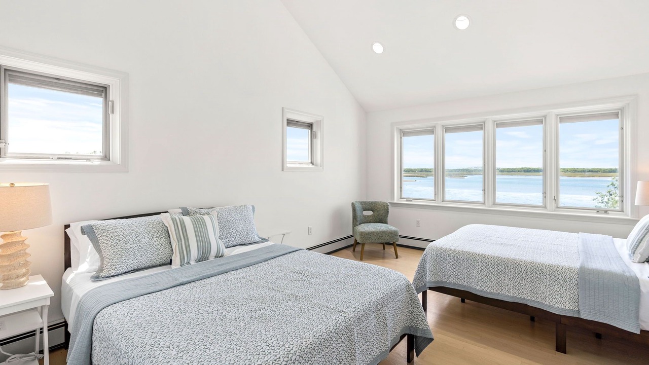 Photo of Bedroom in Great Neck