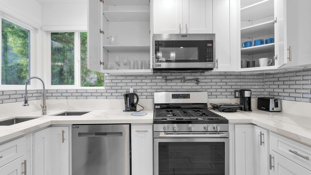 Photo of Kitchen in Pico - Robertson