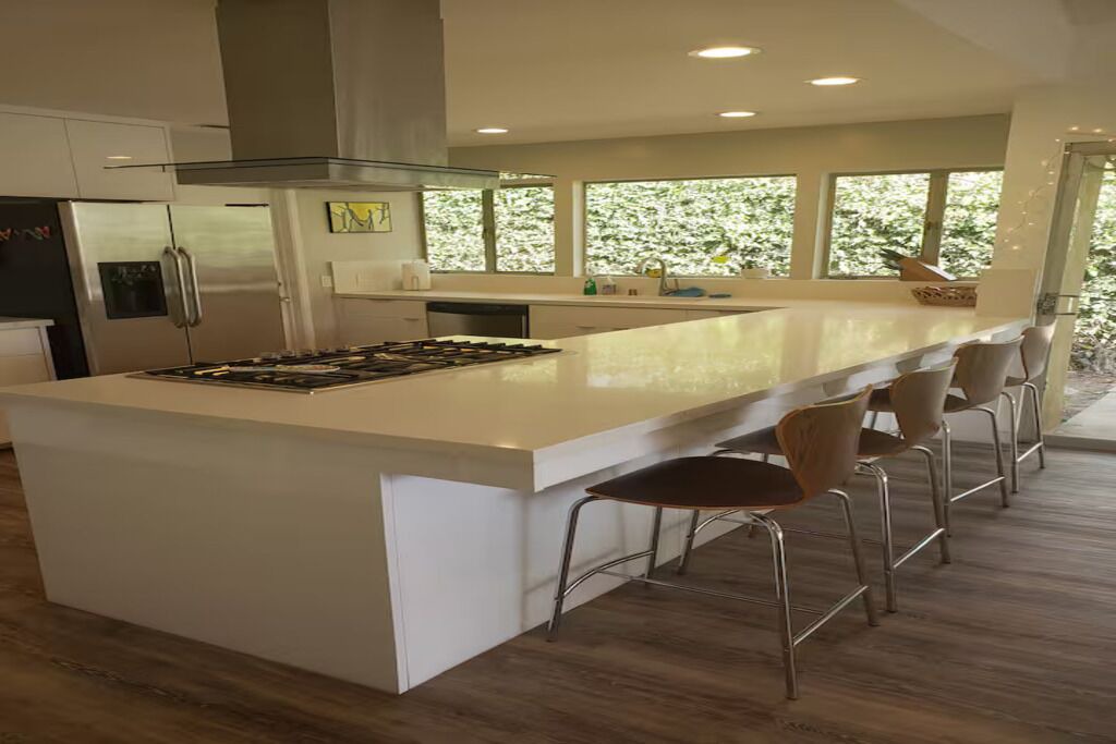 Photo of Kitchen in La Canada Flintridge