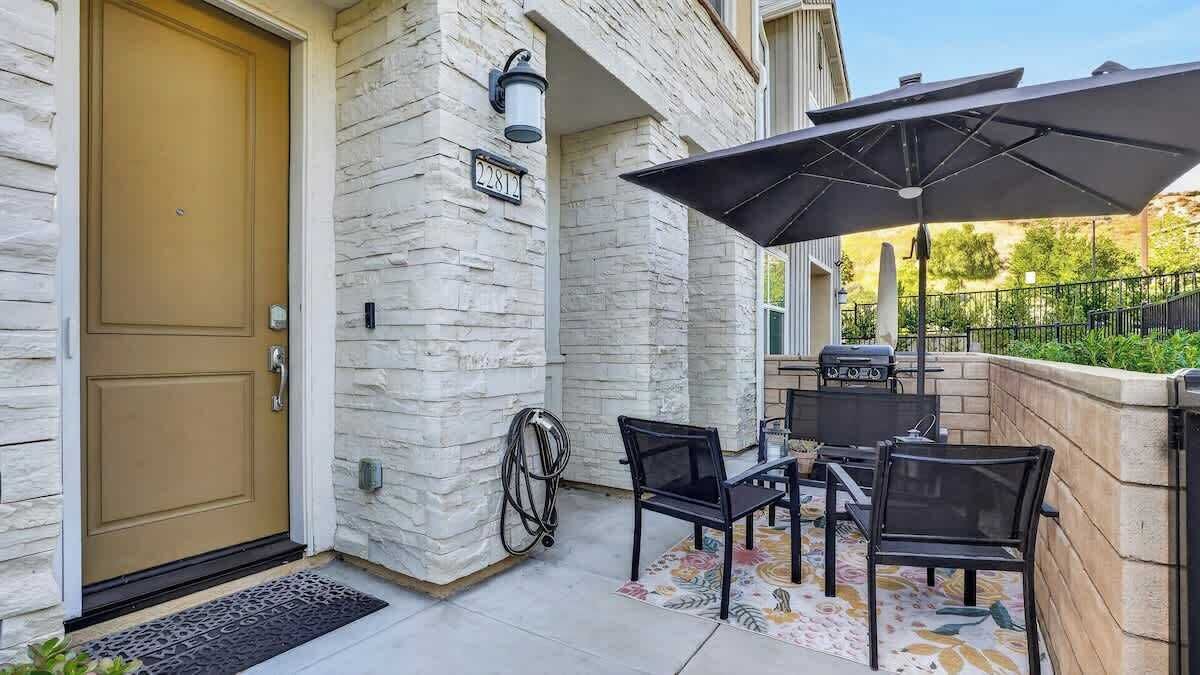 Photo of Patio Balcony in Santa Clarita