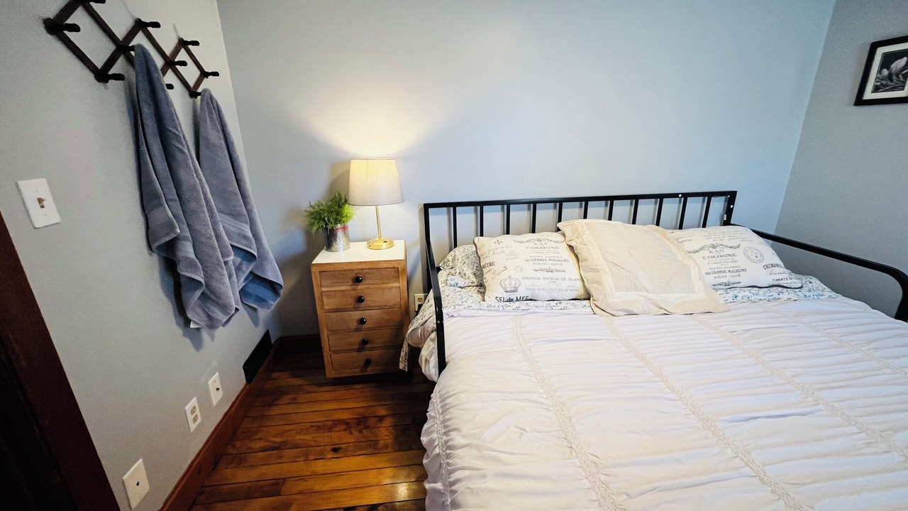 Photo of Bedroom in Medford
