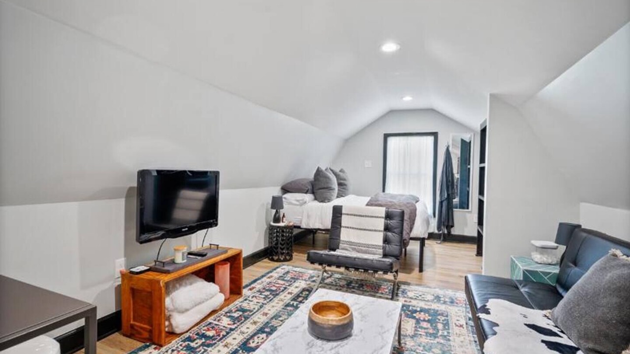 Photo of Bedroom in Leesburg