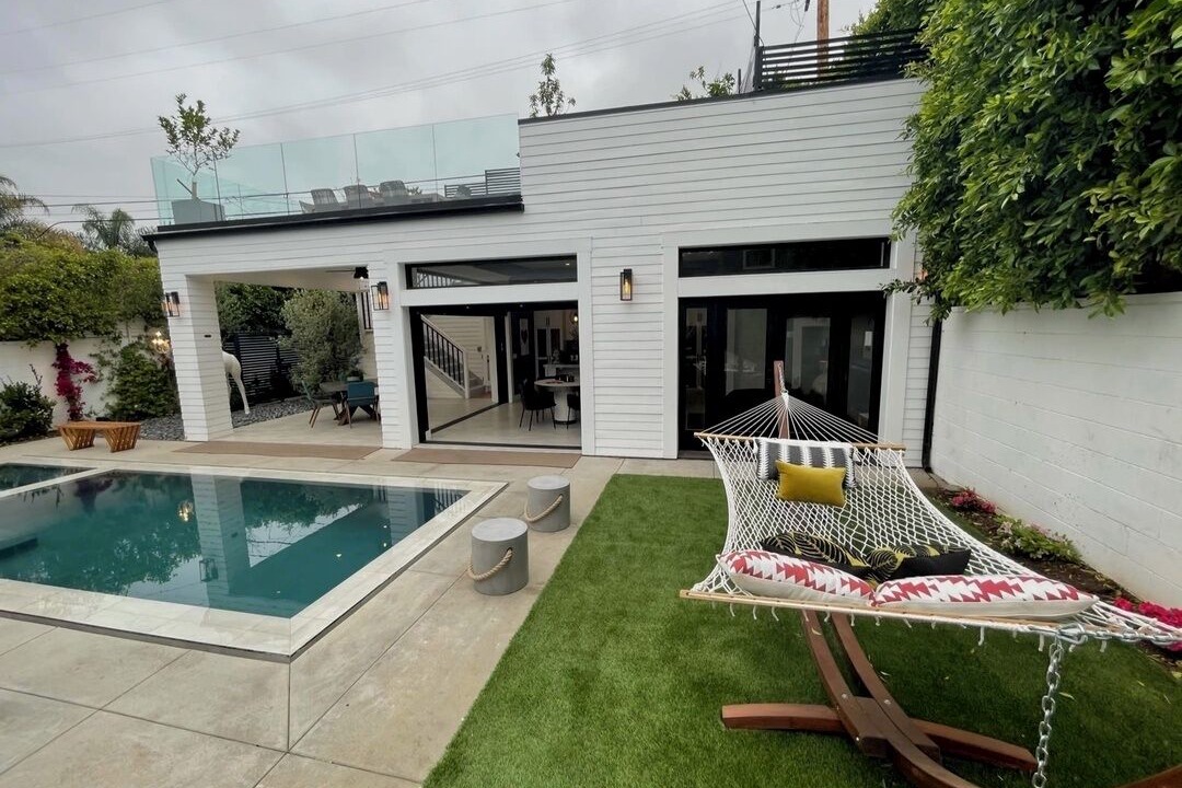 Photo of Outdoor in Hollywood