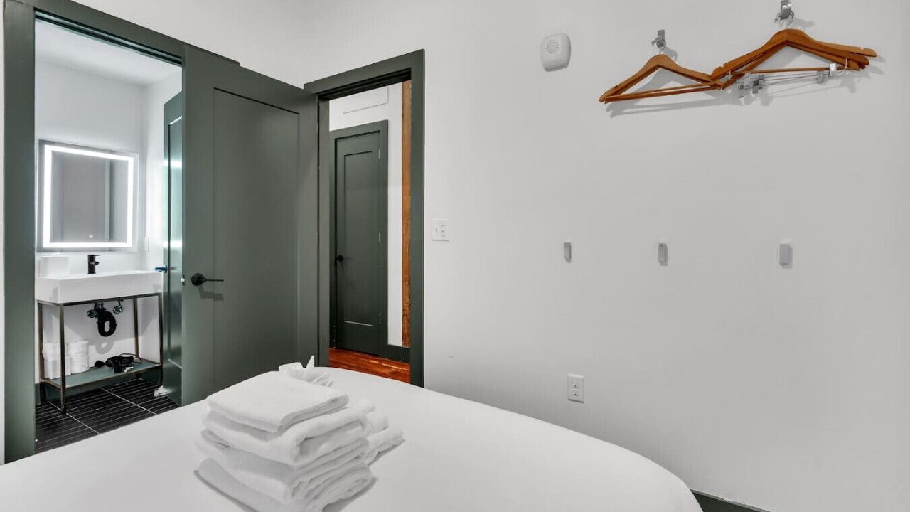 Photo of Bedroom in French Quarter