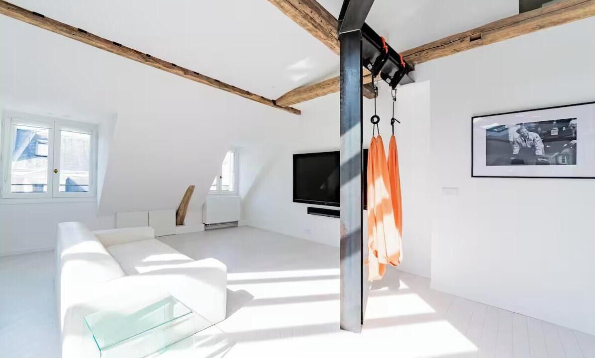 Photo of Livingroom in Quartier de la Place-Vendome
