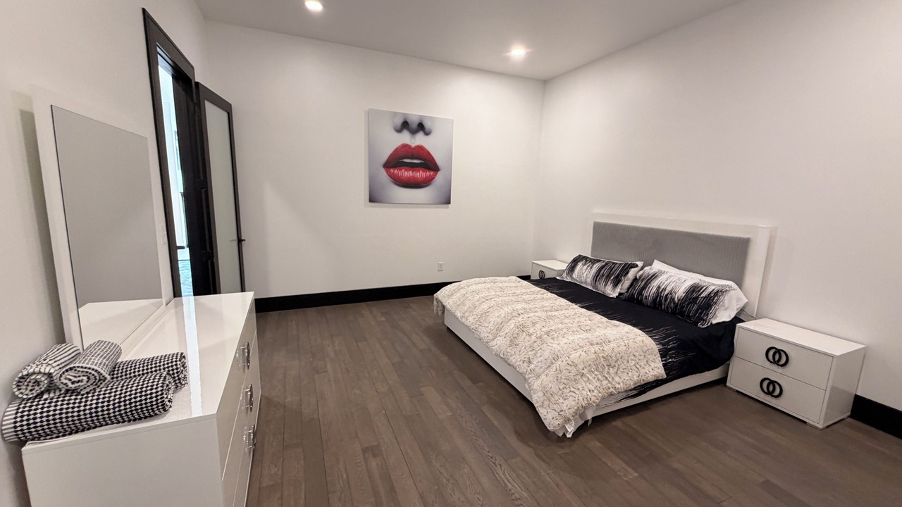 Photo of Bedroom in Downtown Baltimore