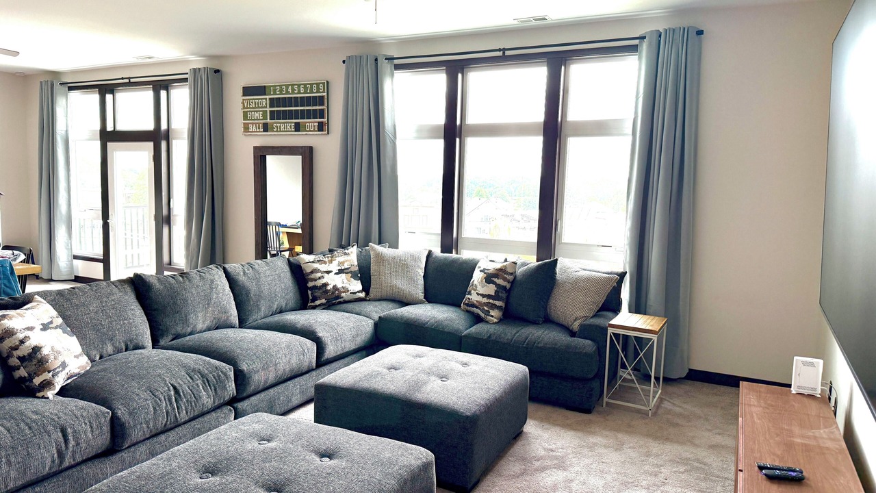 Photo of Livingroom in Dyersville