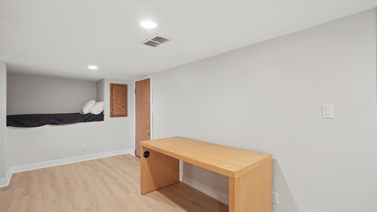 Photo of Bedroom in Zimmerman