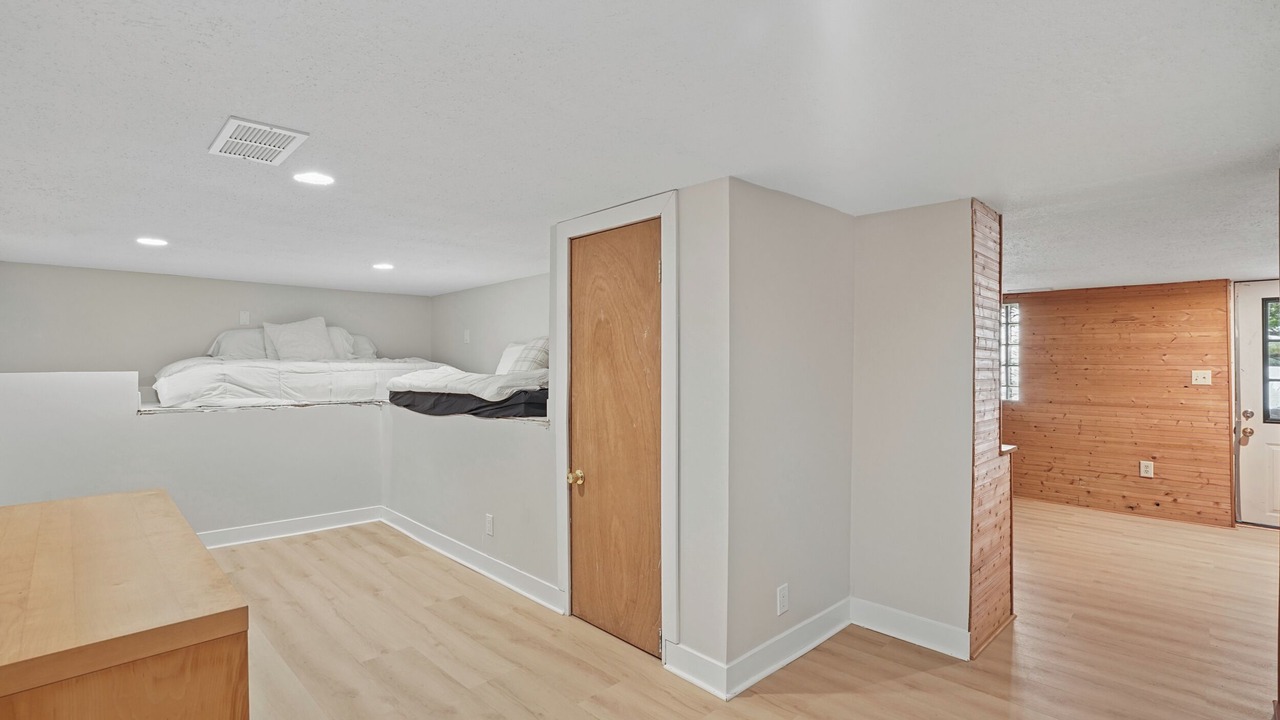 Photo of Bedroom in Zimmerman