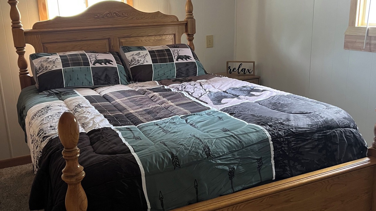 Photo of Bedroom in Cass Lake