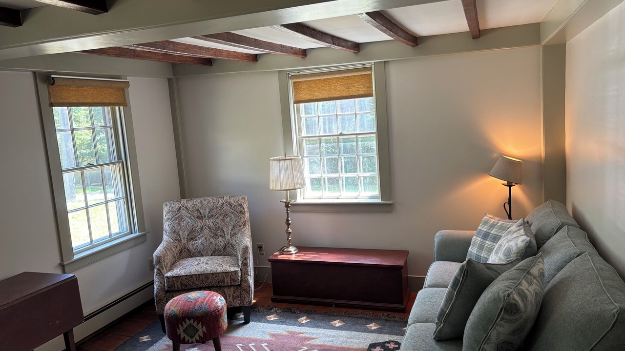 Photo of Livingroom in Dartmouth