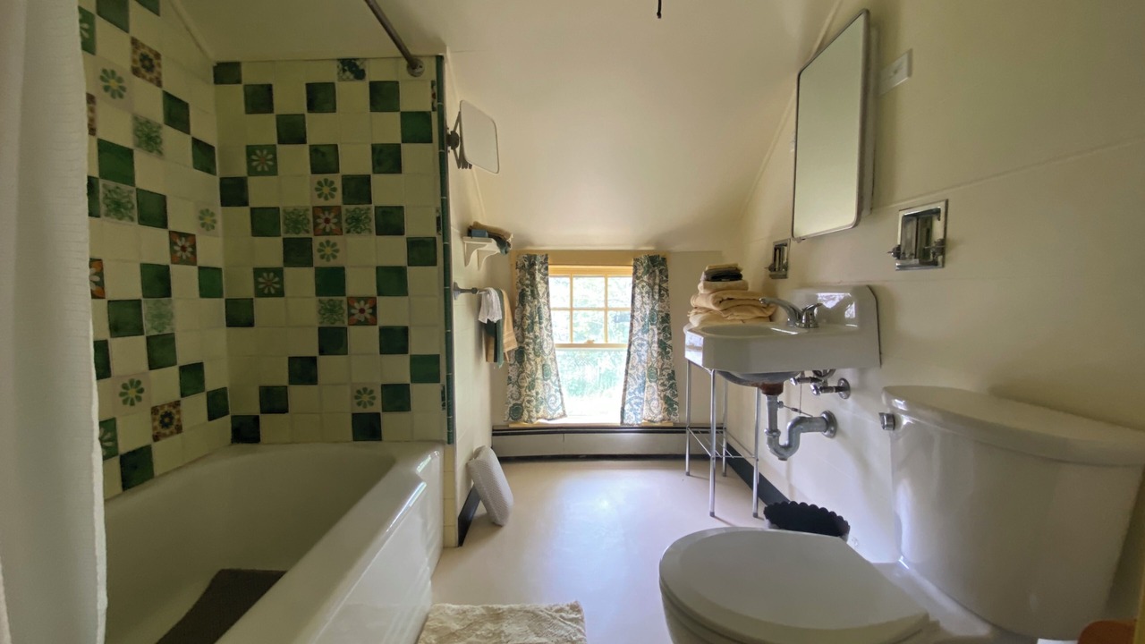 Photo of Bathroom in Dartmouth