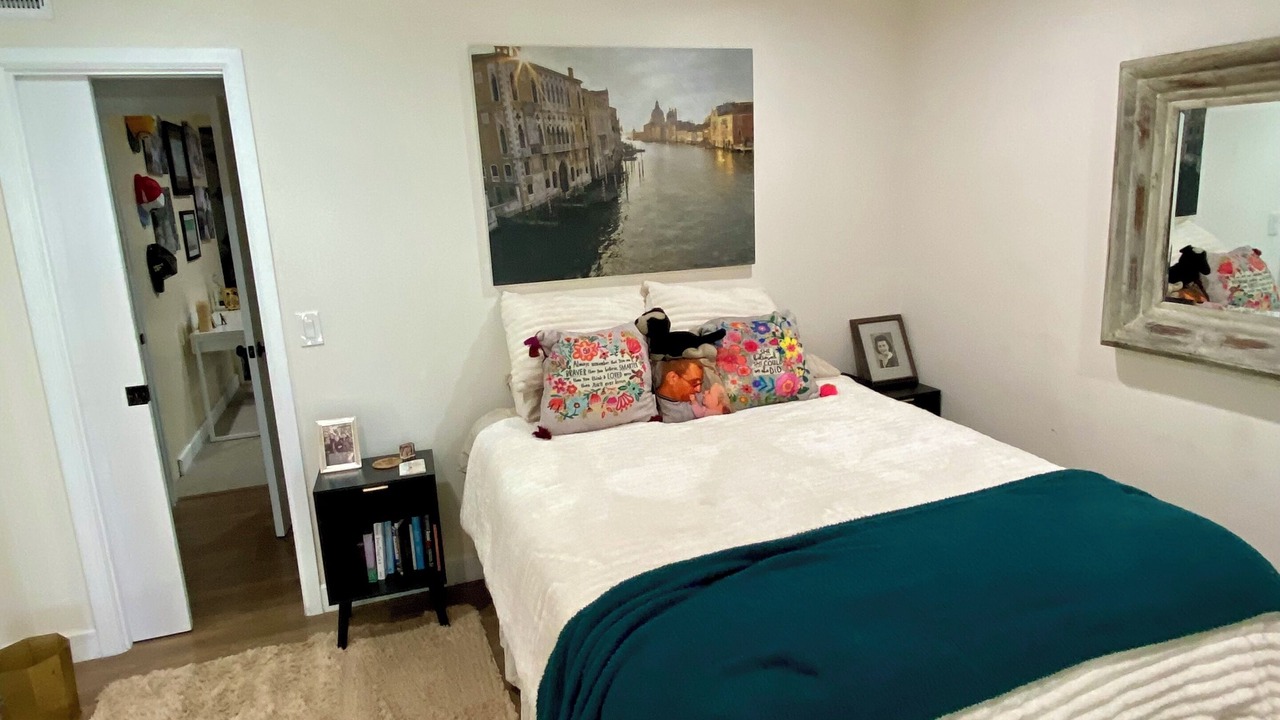 Photo of Bedroom in Old Towne