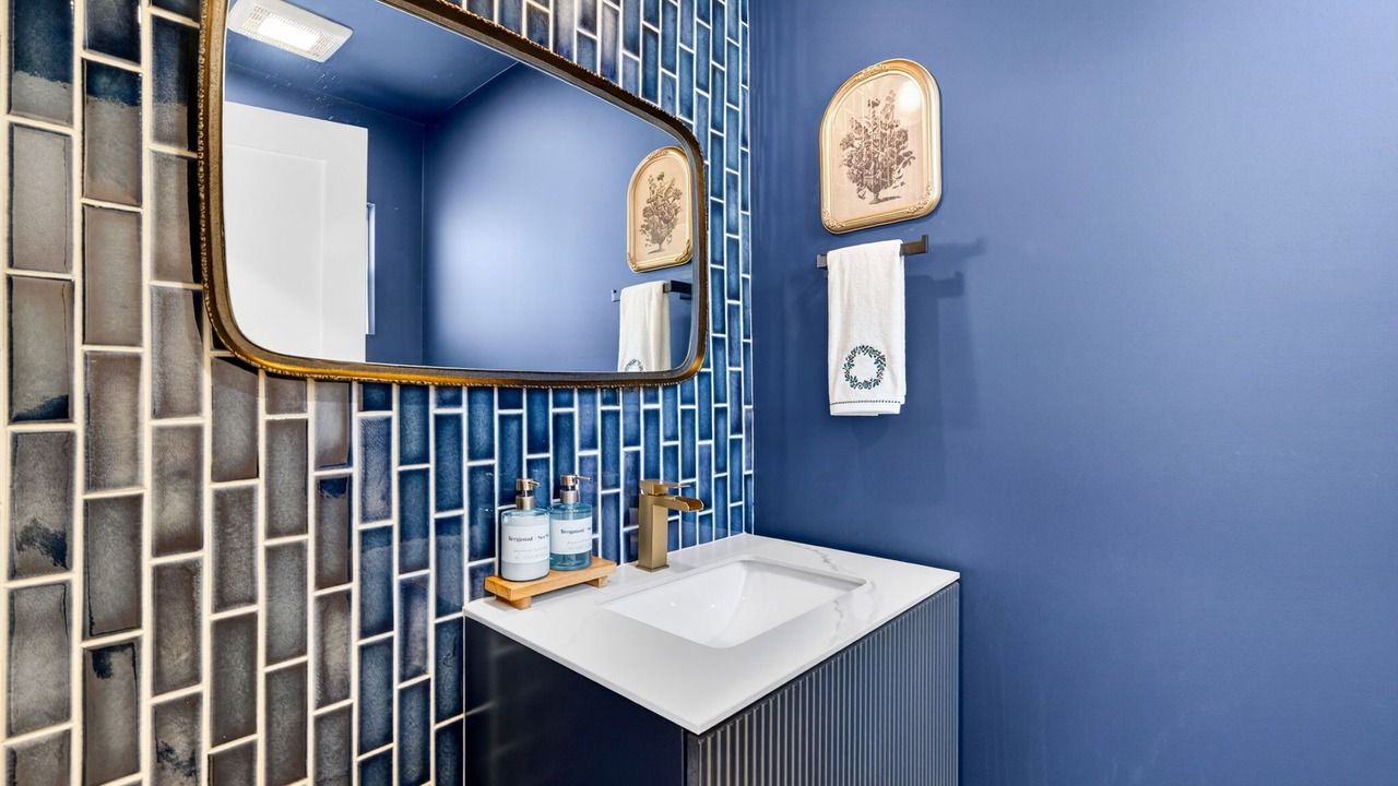 Photo of Bathroom in View Park-Windsor Hills