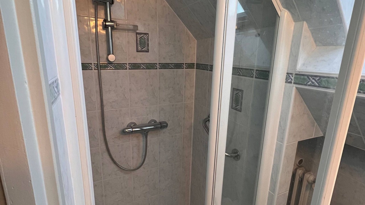 Photo of Bathroom in Senlis