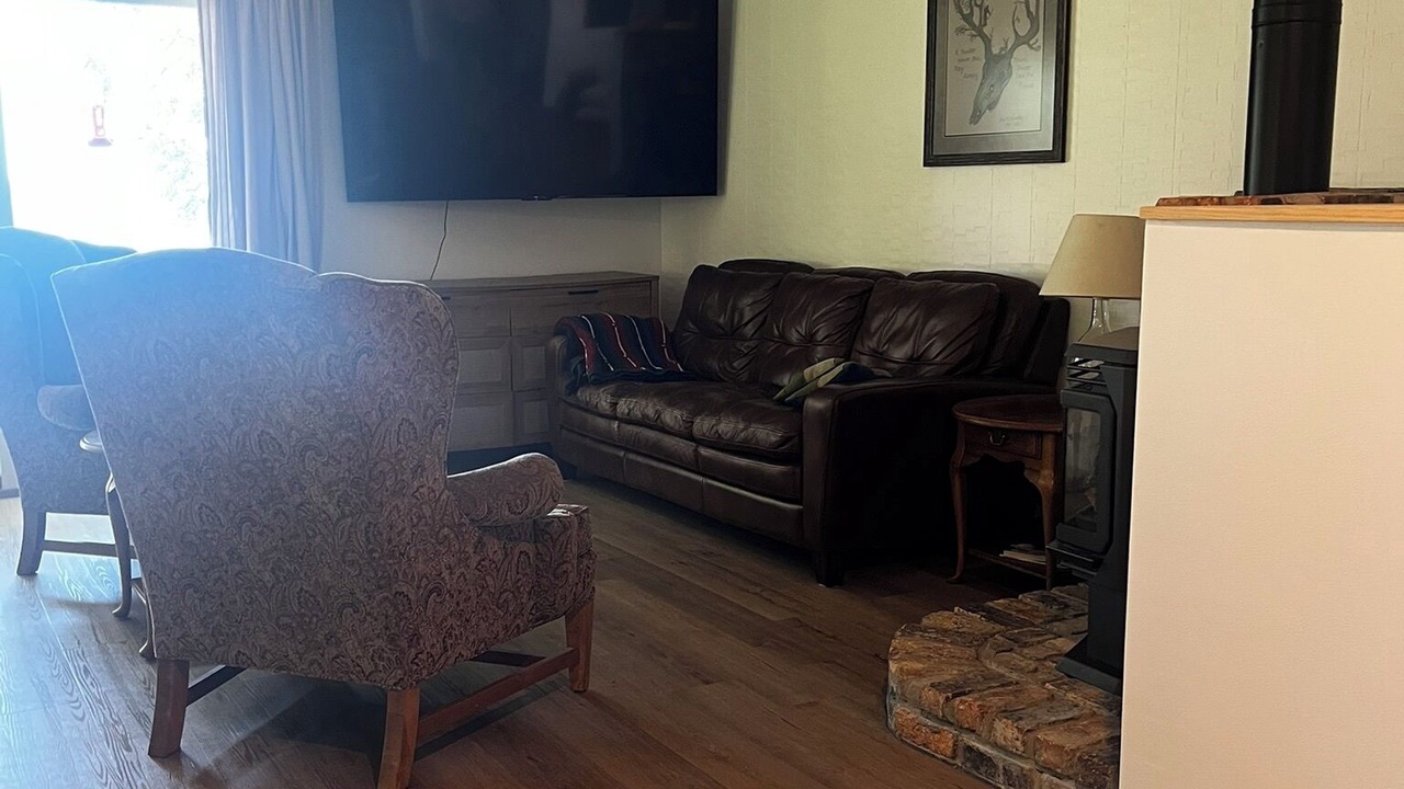 Photo of Livingroom in Walker