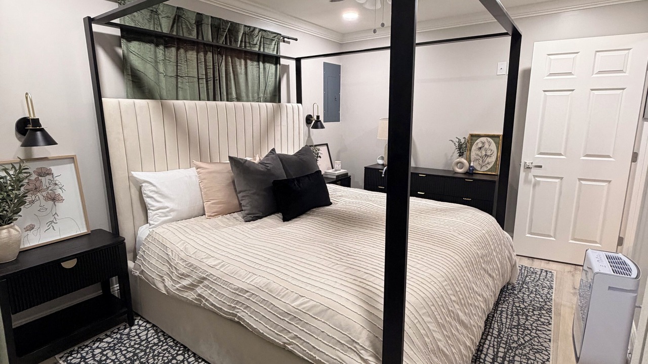 Photo of Bedroom in Scott