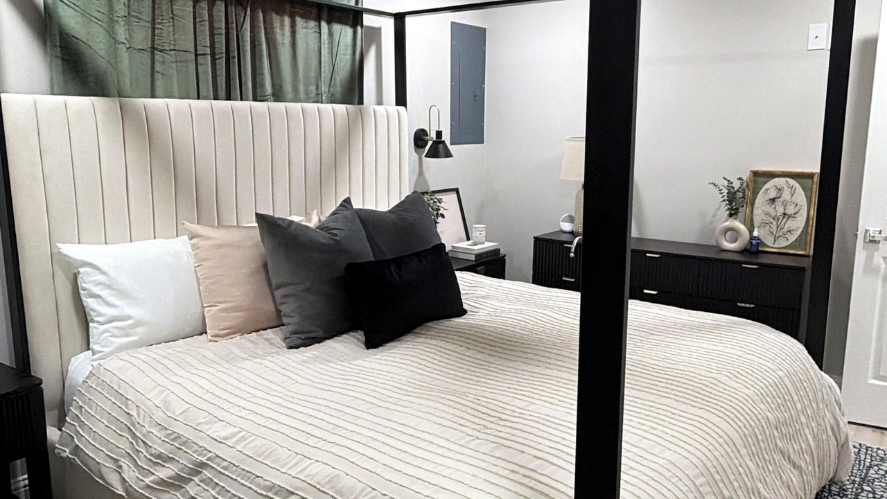 Photo of Bedroom in Scott