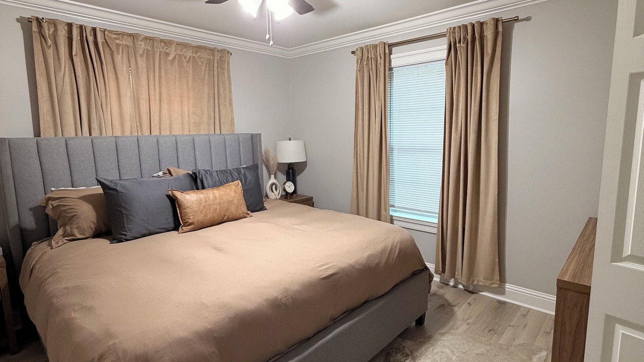 Photo of Bedroom in Scott