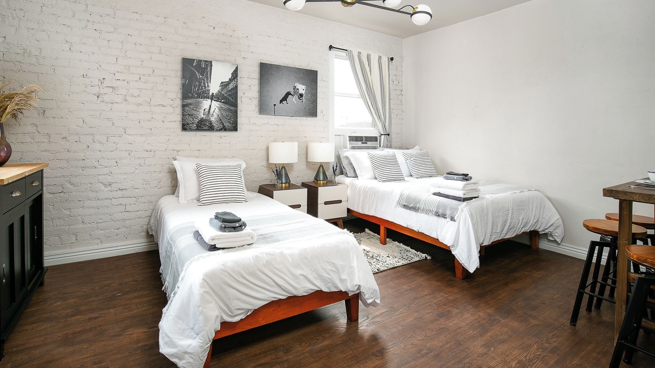 Photo of Bedroom in Westlake