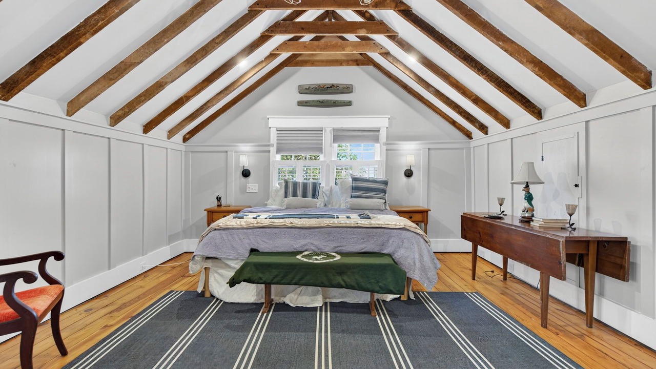 Photo of Bedroom in Marshall