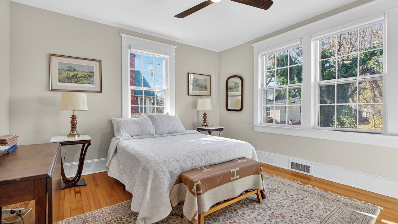 Photo of Bedroom in Marshall